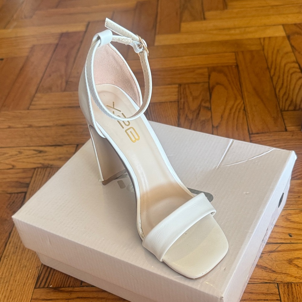 Women’s White Ankle Strap Heels